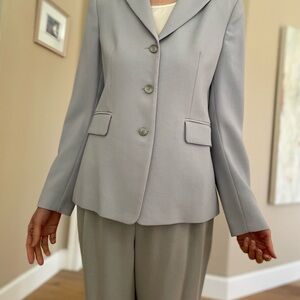 J. Crew Silver Gray Blazer with Notched Lapels and Fitted Silhouette